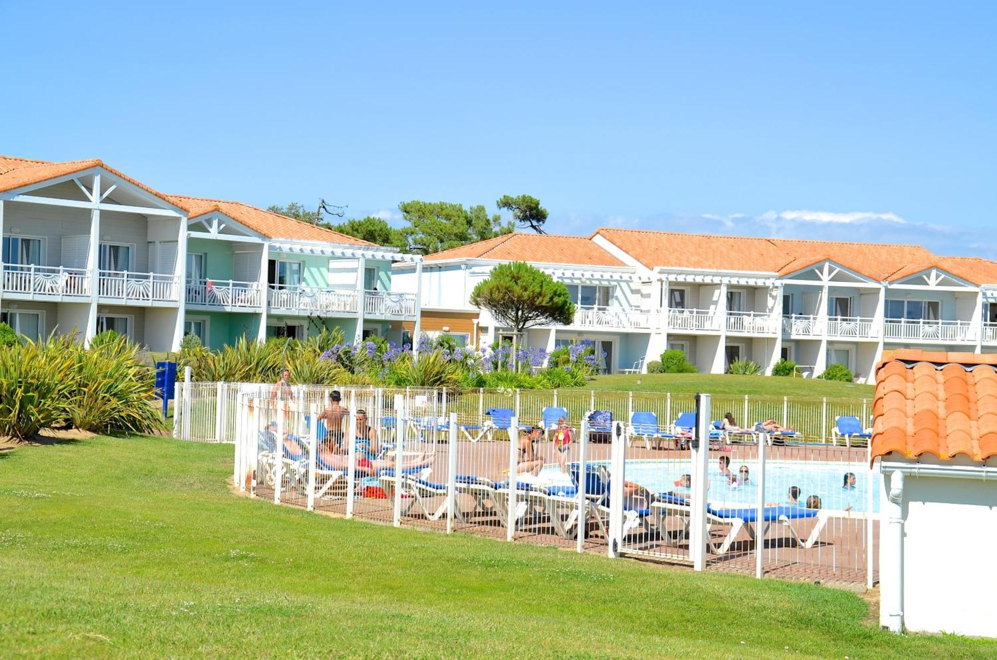 Appartements Front De Mer Sables D'Olonne Les Sables-dʼOlonne Exteriör bild